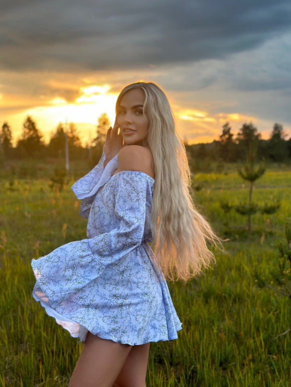 Julia: photo №15