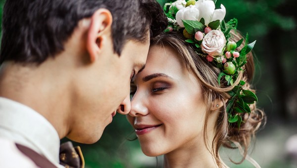 Was ist der Unterschied zwischen Dating-Websites und Heiratsagenturen?